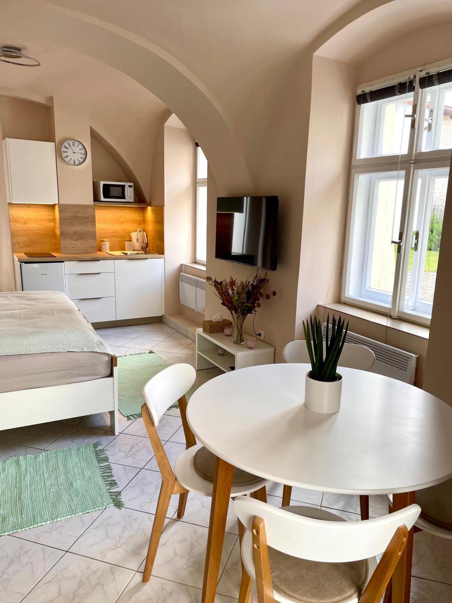 Apartman Dominikanska Литомержице Экстерьер фото